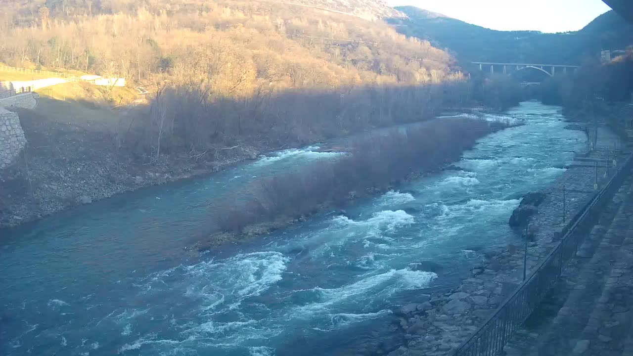 Soča River webcam at Solkan Kayak Center