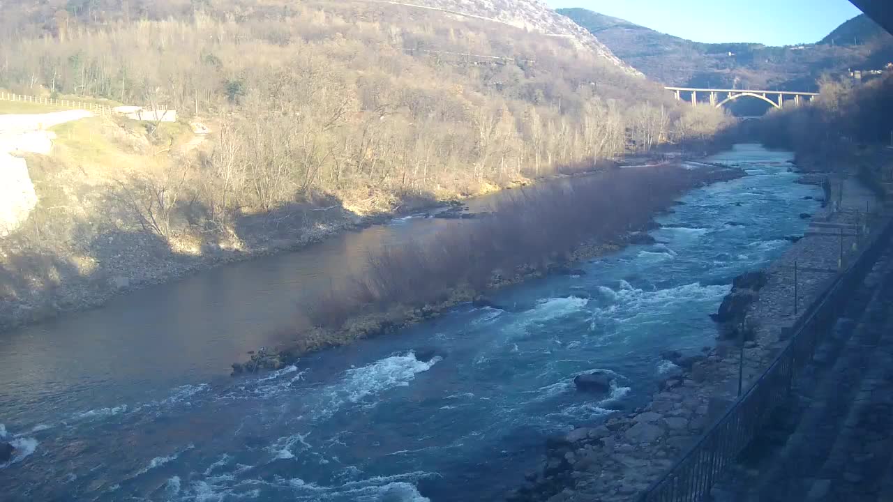 Soča River webcam at Solkan Kayak Center