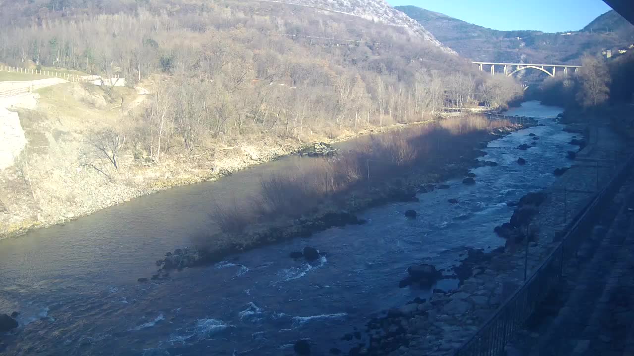 Soča River webcam at Solkan Kayak Center