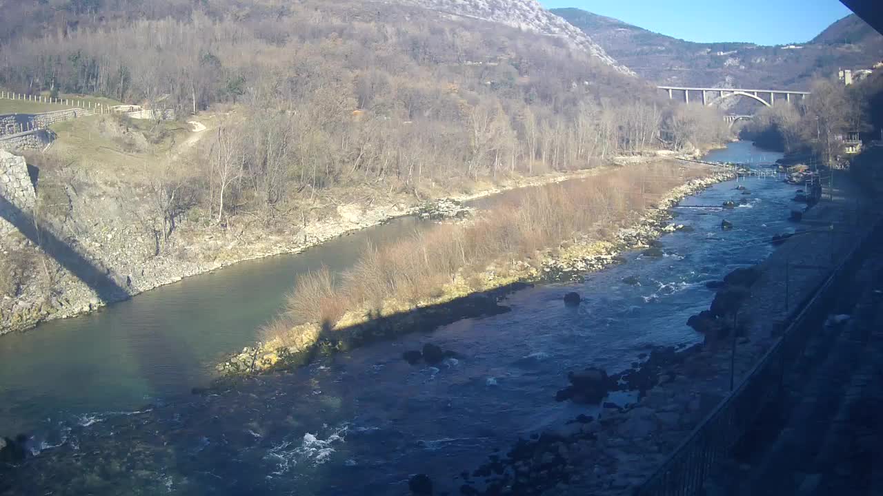 Soča River webcam at Solkan Kayak Center