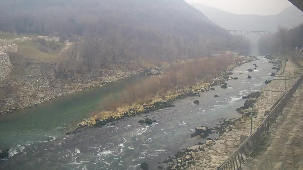 Soča River webcam at Solkan Kayak Center