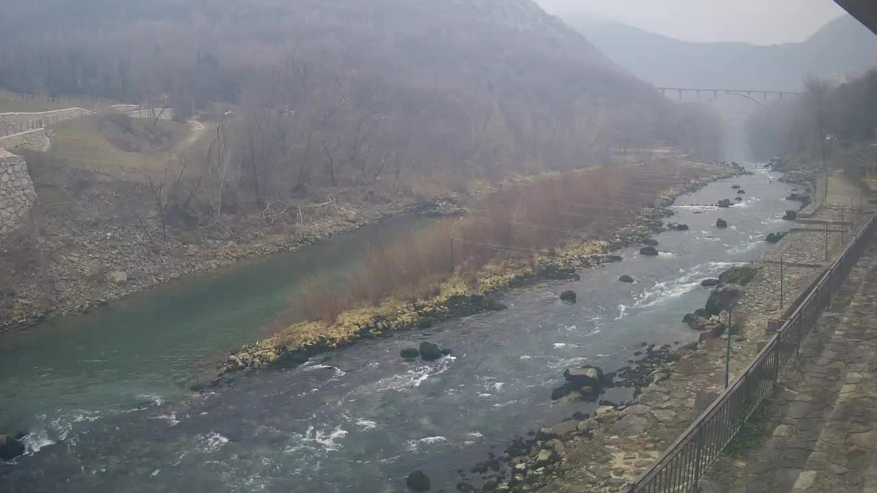 Soča River webcam at Solkan Kayak Center