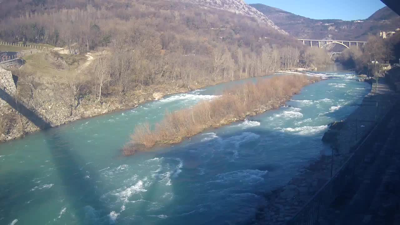 Soča River webcam at Solkan Kayak Center