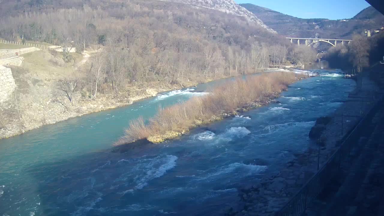 Soča River webcam at Solkan Kayak Center