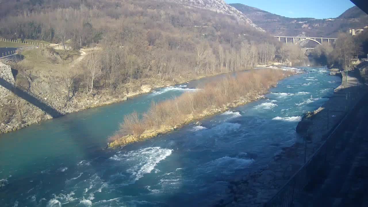 Soča River webcam at Solkan Kayak Center