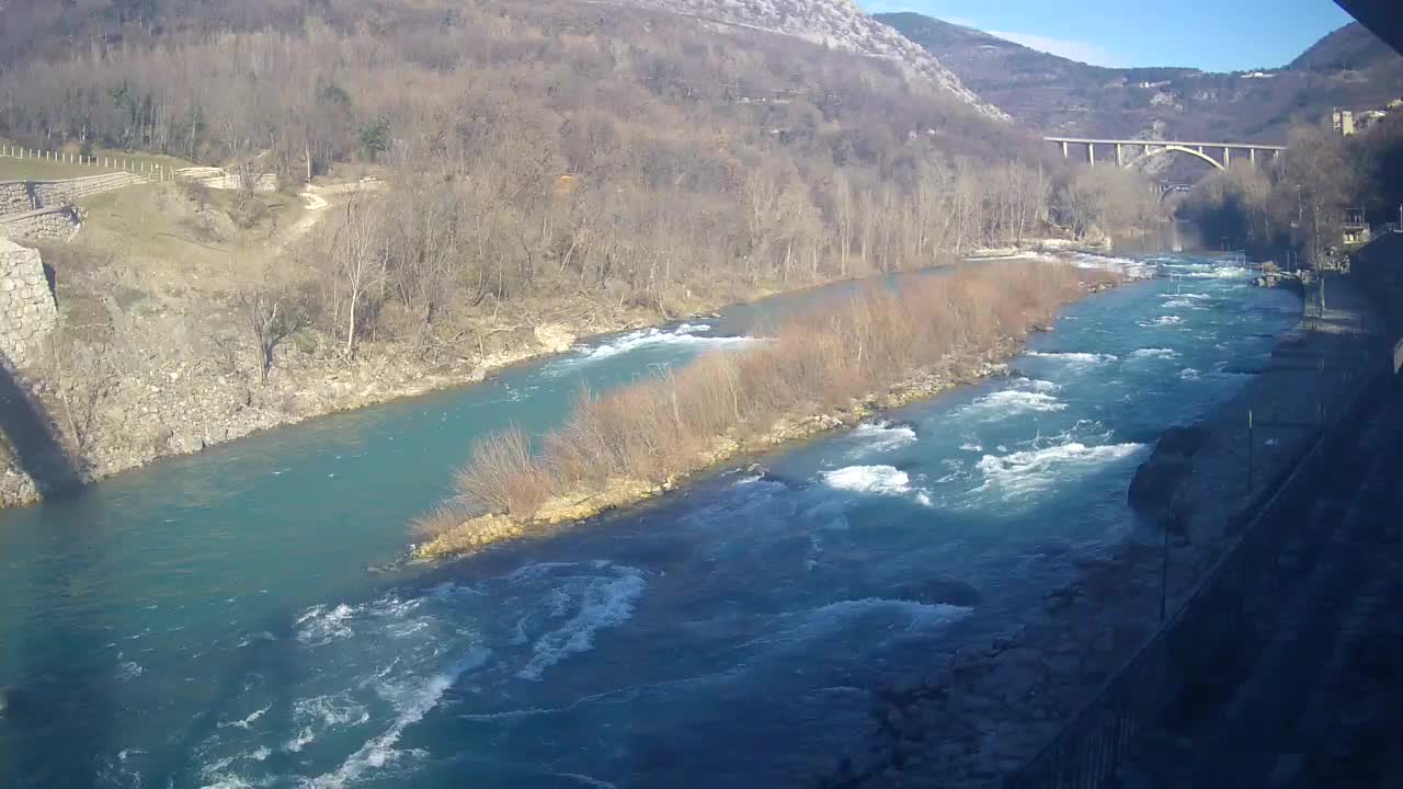 Soča River webcam at Solkan Kayak Center