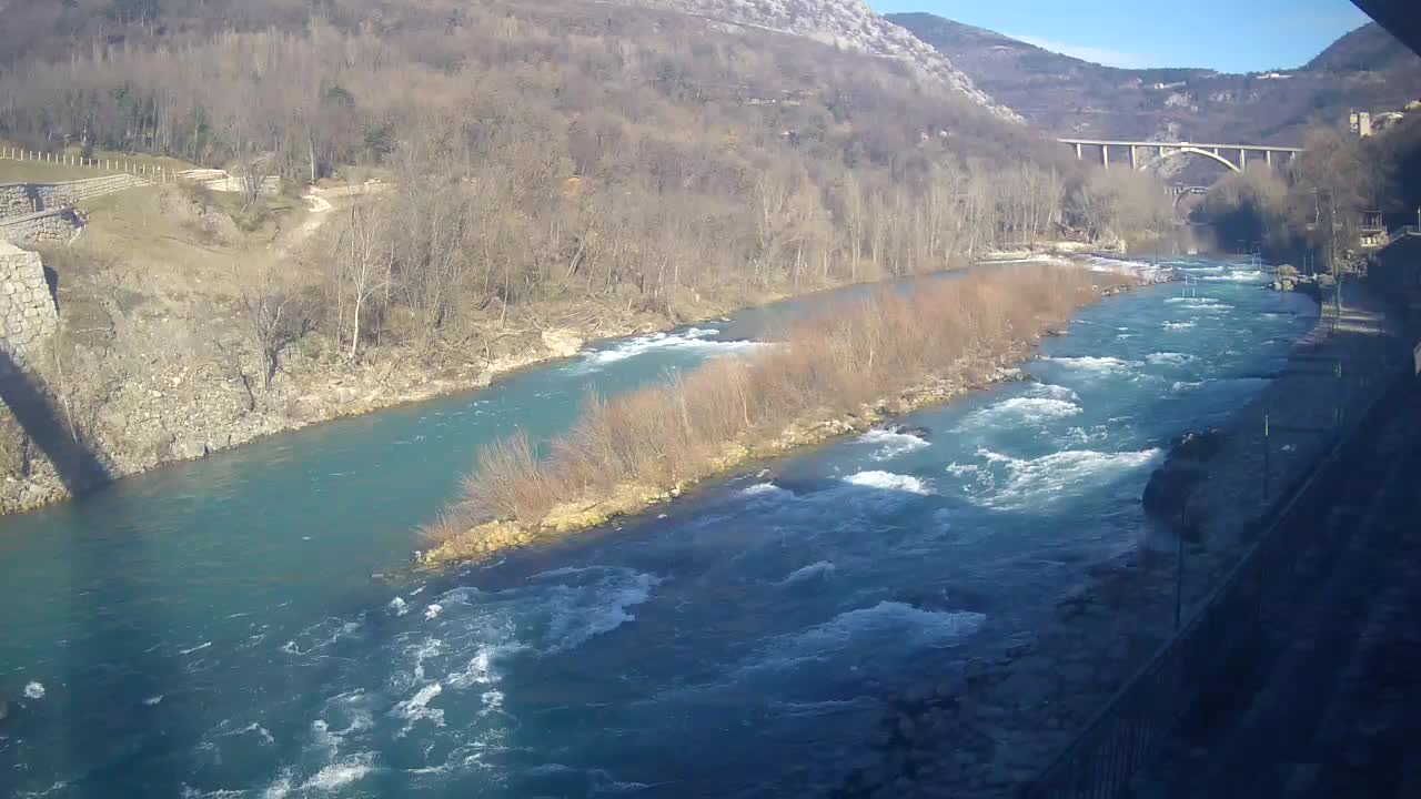 Soča River webcam at Solkan Kayak Center