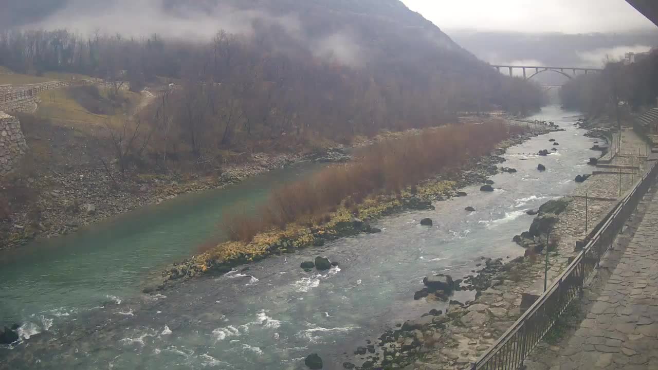 Soča River webcam at Solkan Kayak Center