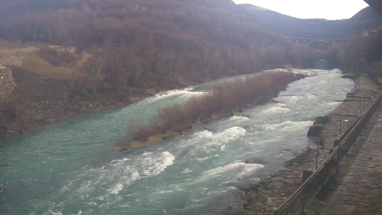 Soča River webcam at Solkan Kayak Center