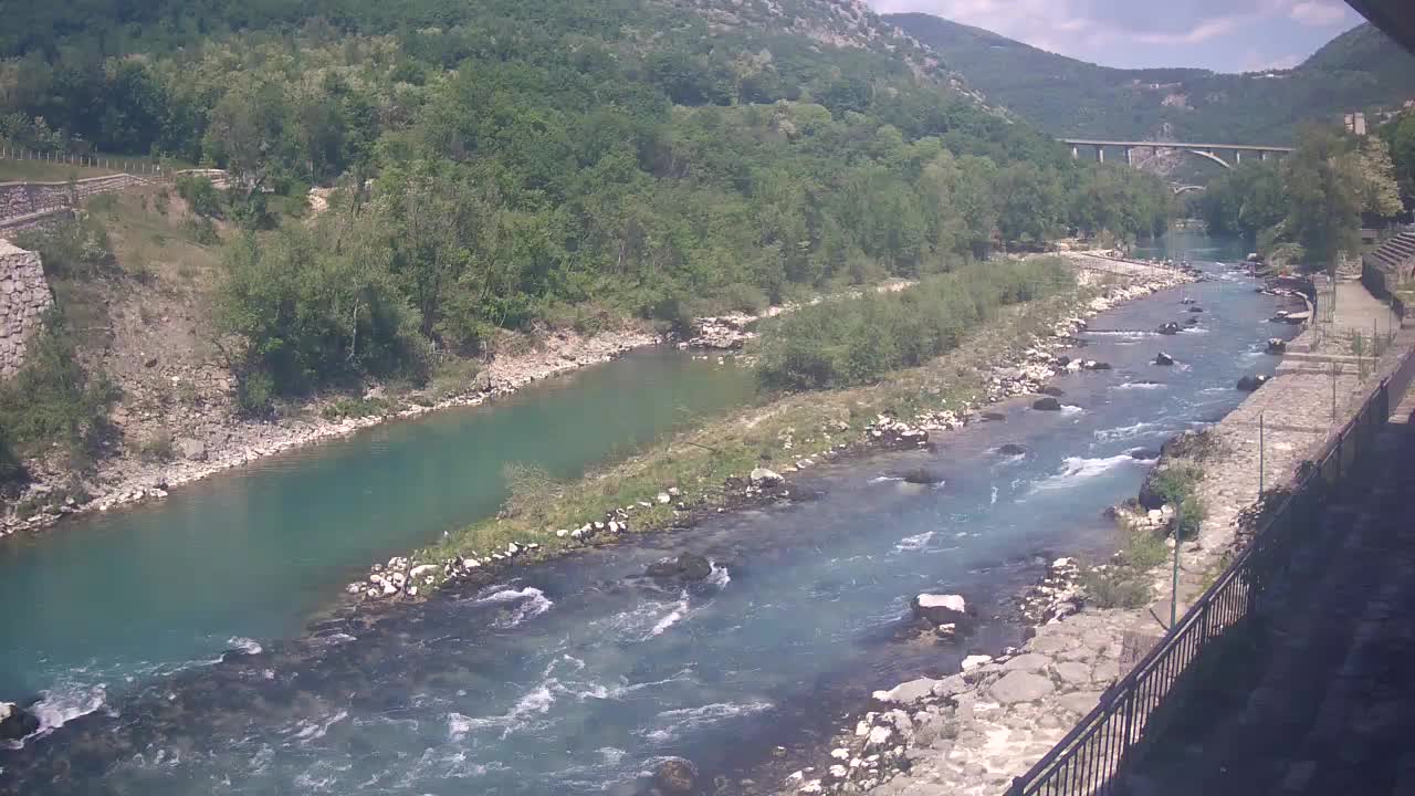 Reka Soča pri Solkanu Kajak Center
