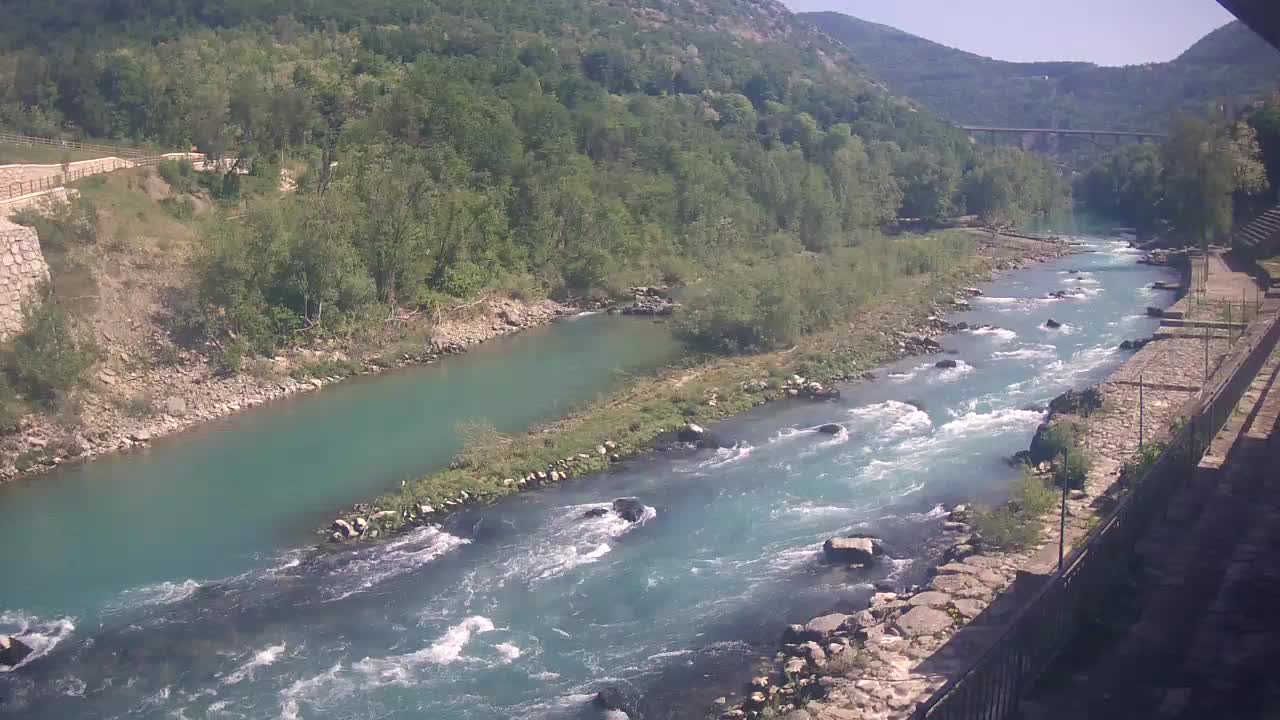 Reka Soča pri Solkanu Kajak Center