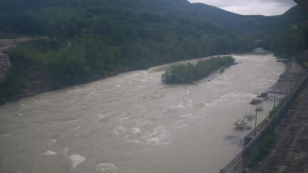 Soča River webcam at Solkan Kayak Center