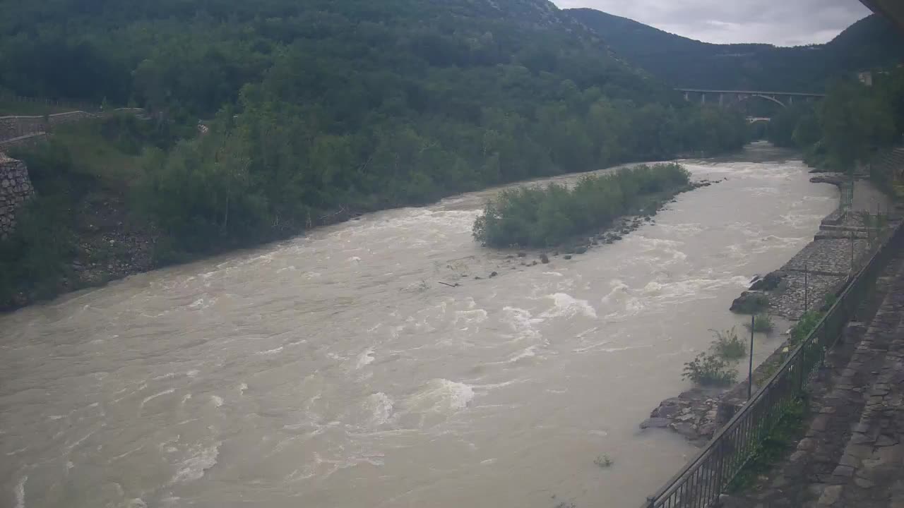 Soča River webcam at Solkan Kayak Center