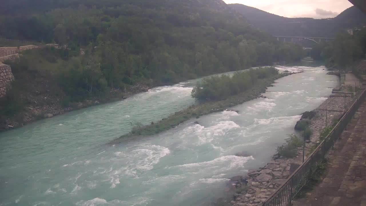 Soča River webcam at Solkan Kayak Center
