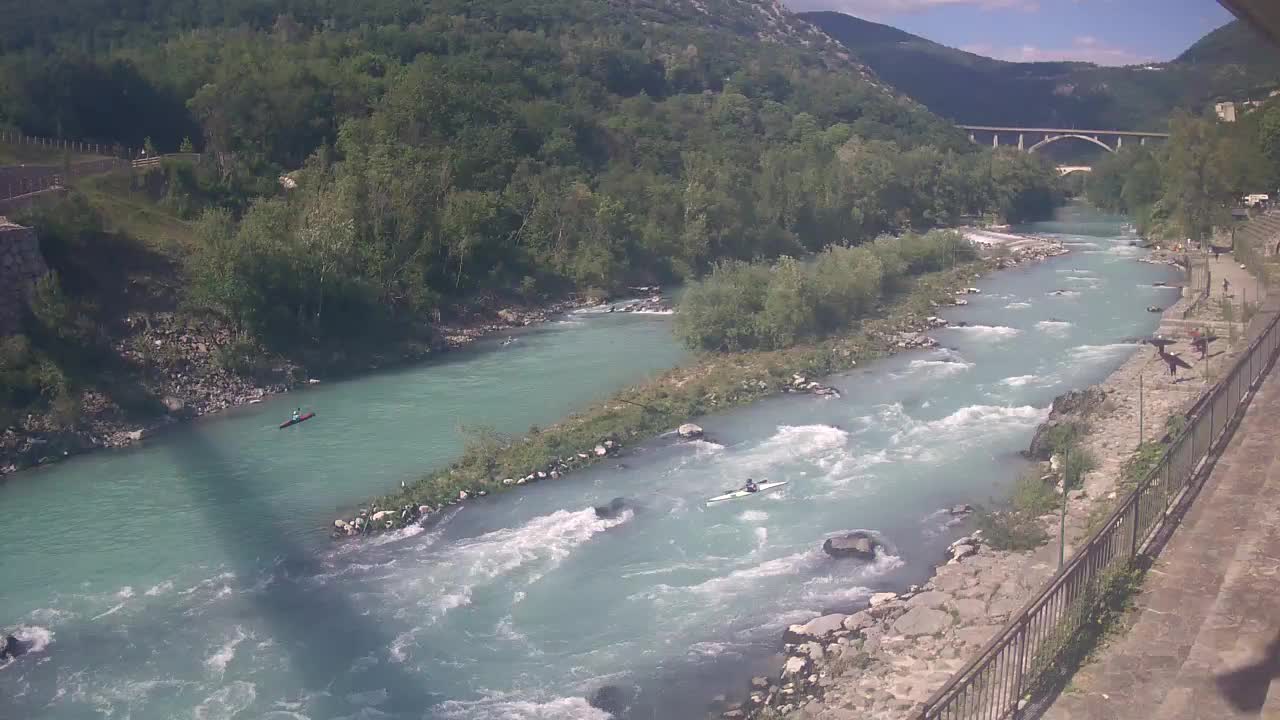 Soča River webcam at Solkan Kayak Center