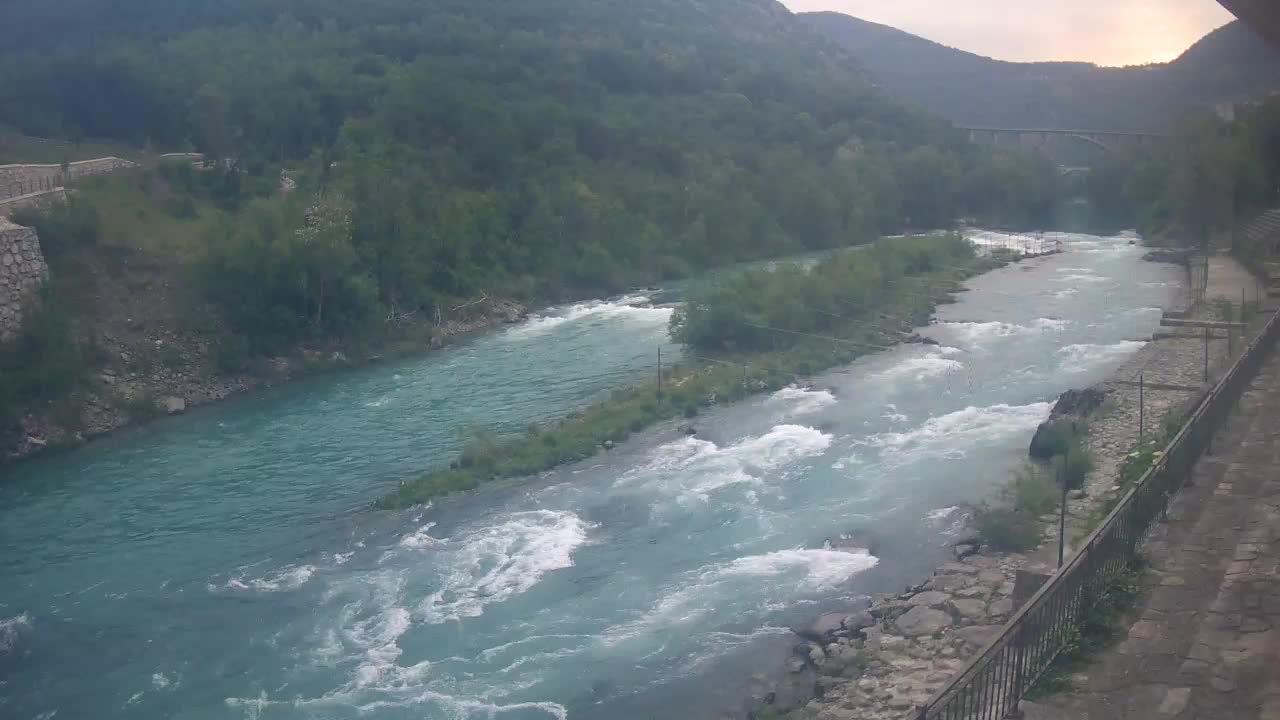Soča River webcam at Solkan Kayak Center