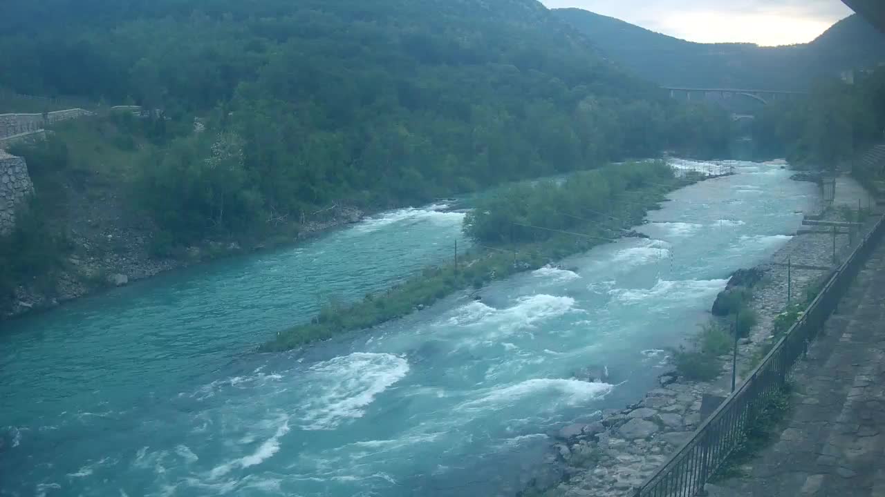 Soča River webcam at Solkan Kayak Center