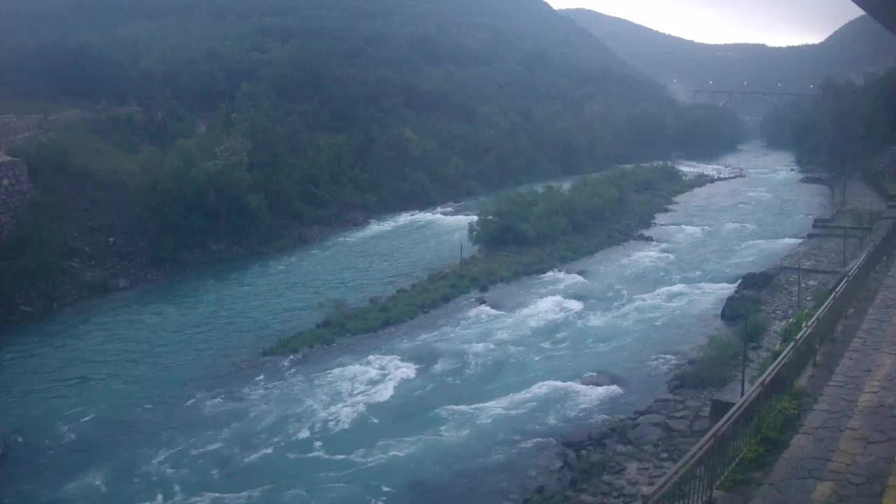 Soča River webcam at Solkan Kayak Center