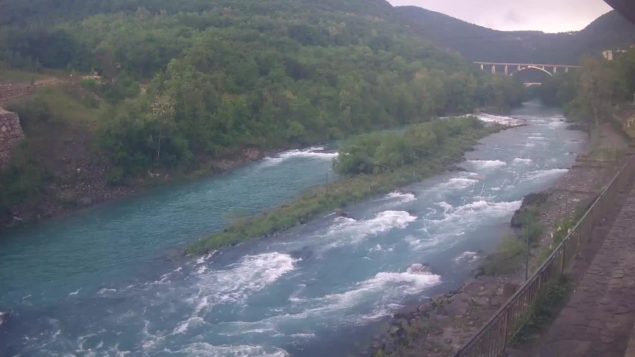 Soča River webcam at Solkan Kayak Center