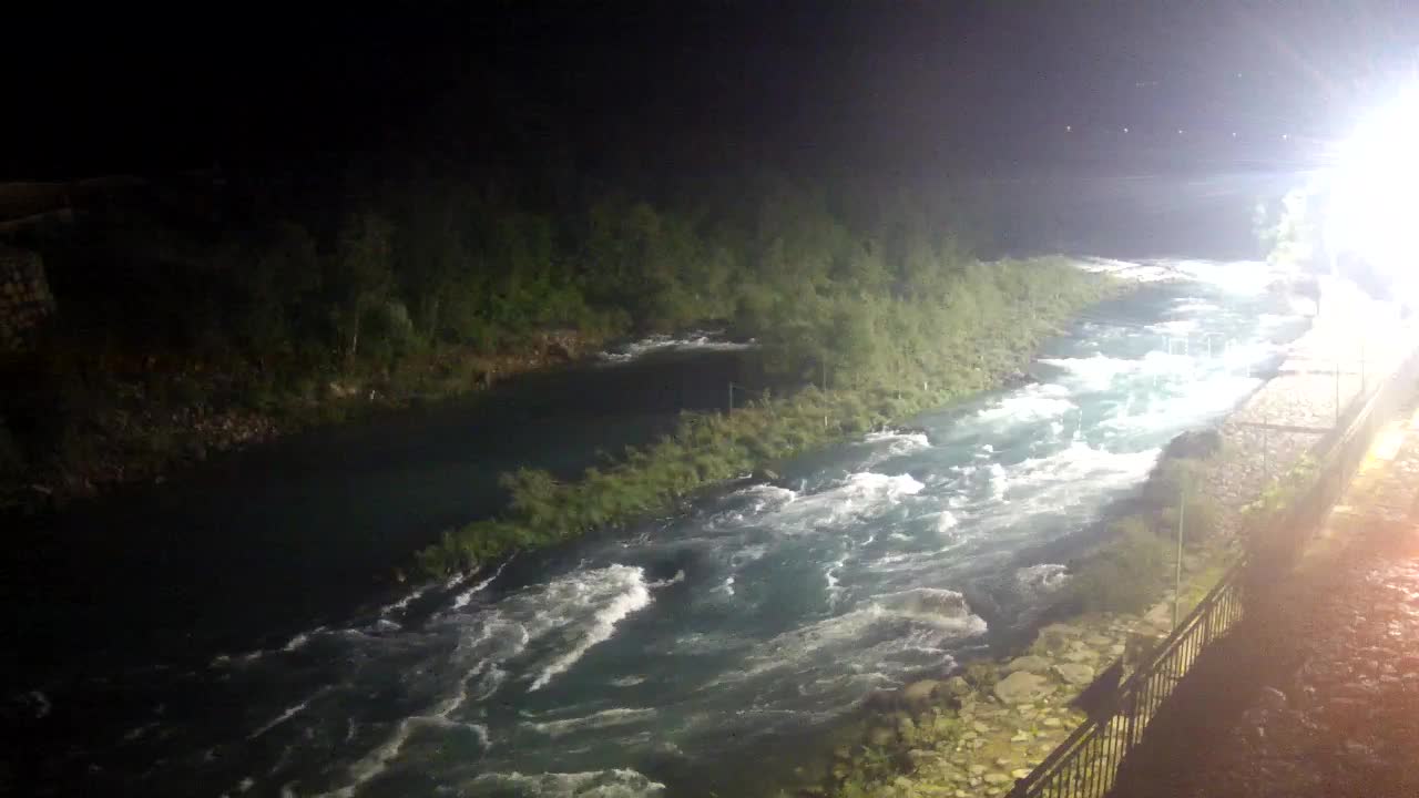 Soča River webcam at Solkan Kayak Center