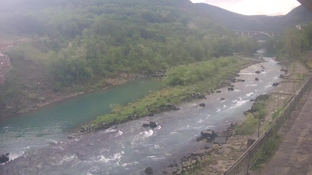 Soča River webcam at Solkan Kayak Center