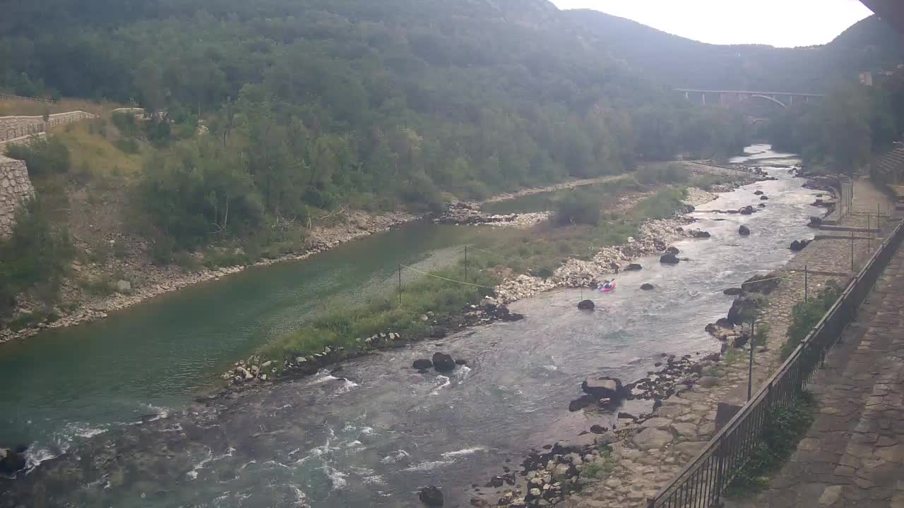 Reka Soča pri Solkanu Kajak Center
