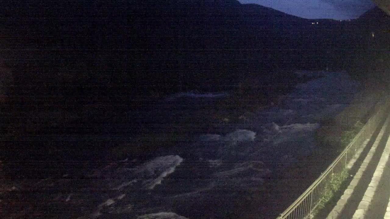 Soča River webcam at Solkan Kayak Center