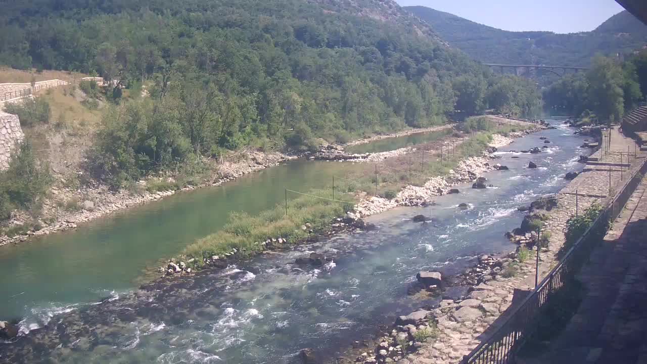 Reka Soča pri Solkanu Kajak Center