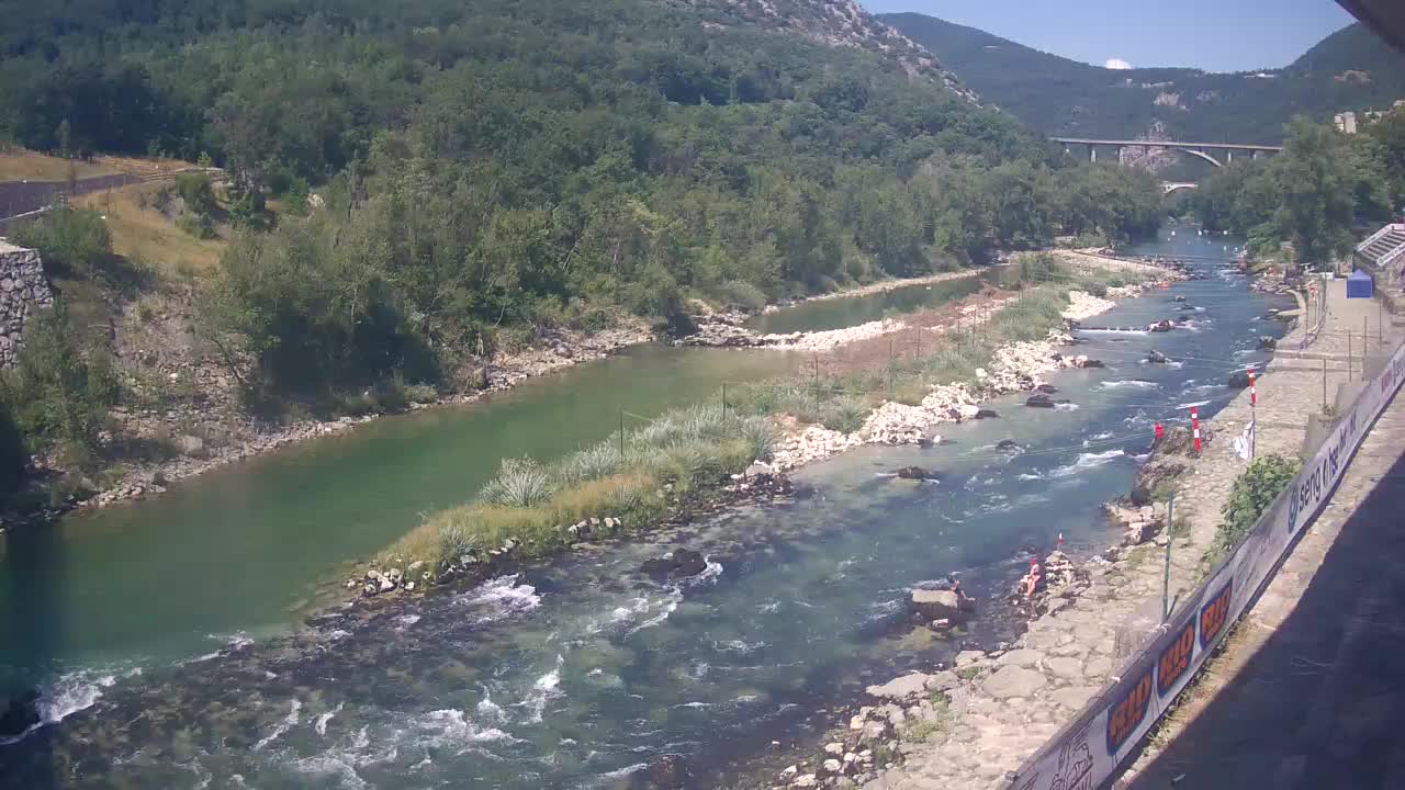 Soča River webcam at Solkan Kayak Center