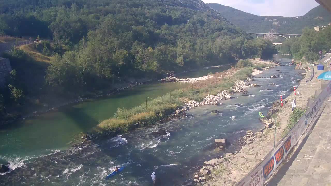 Soča River webcam at Solkan Kayak Center