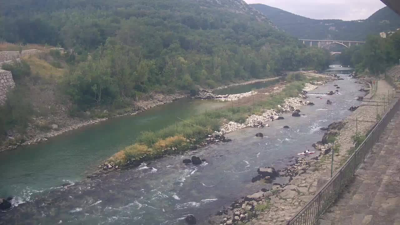 Reka Soča pri Solkanu Kajak Center