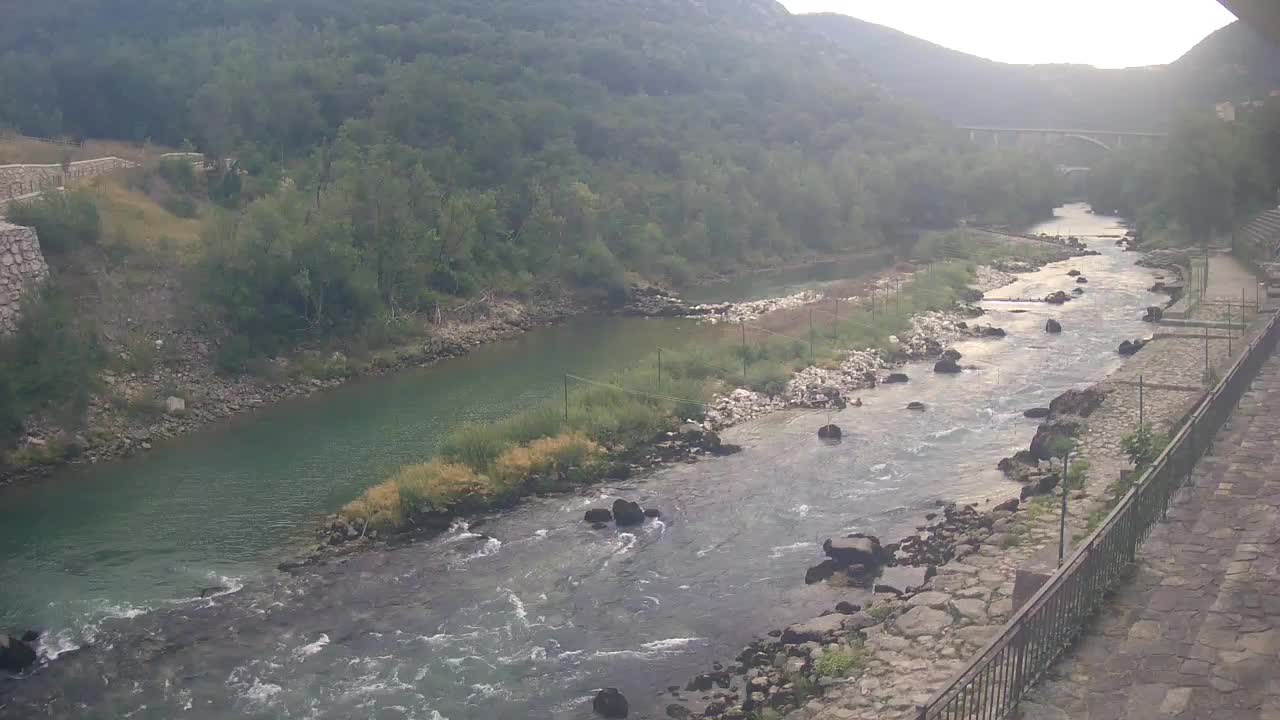 Reka Soča pri Solkanu Kajak Center