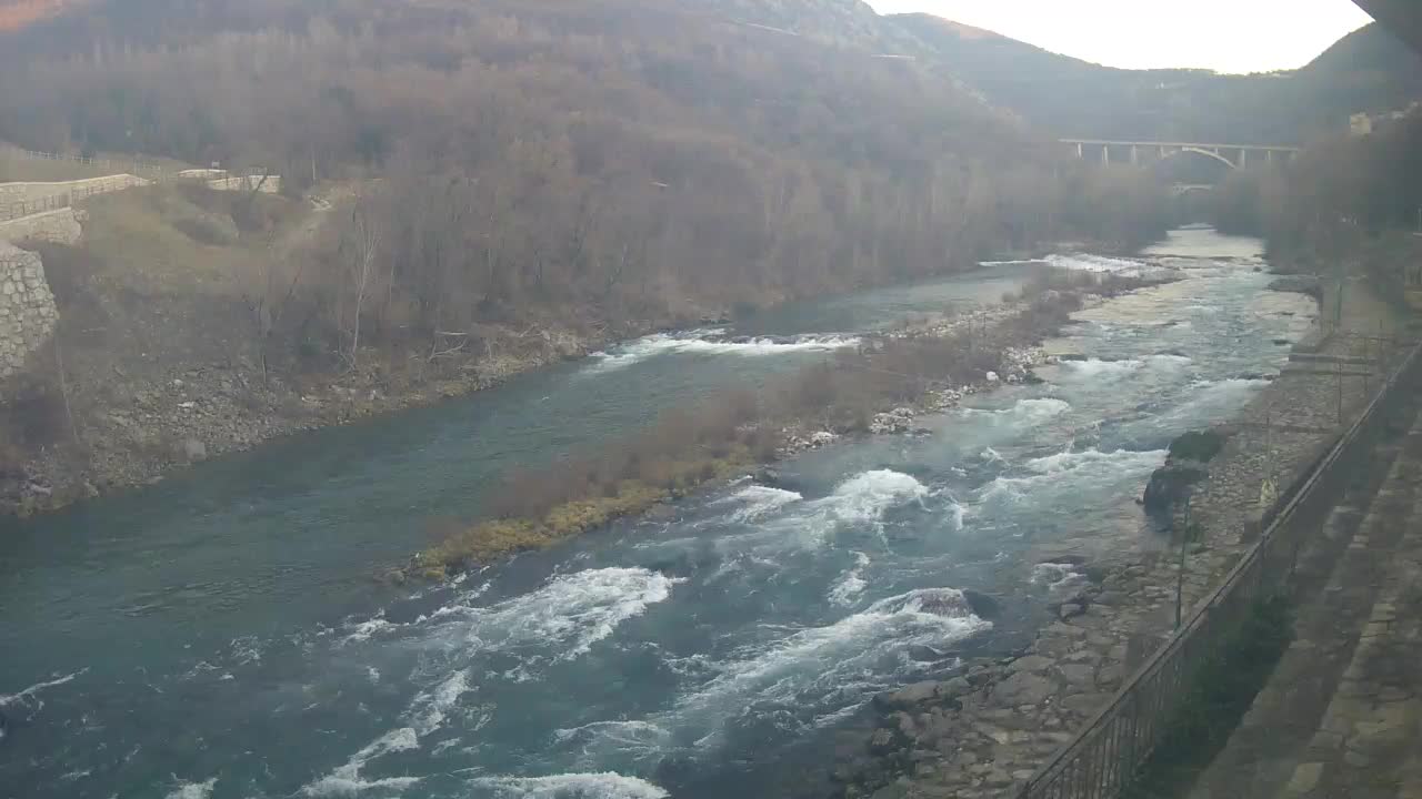 Soča River webcam at Solkan Kayak Center