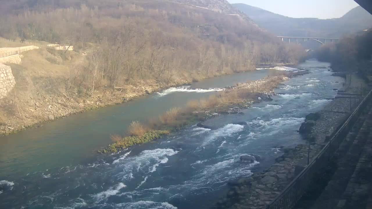 Soča River webcam at Solkan Kayak Center