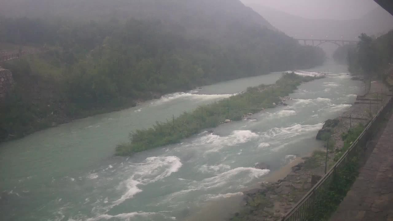 Soča River webcam at Solkan Kayak Center