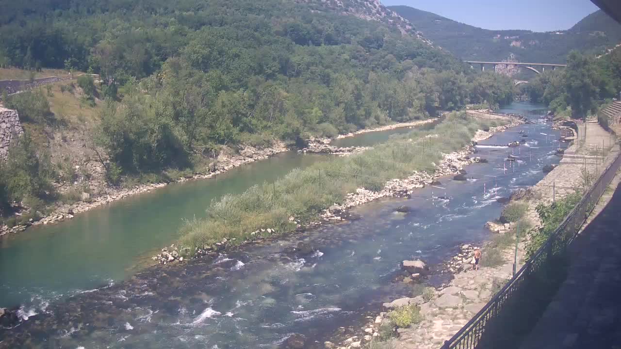 Soča River webcam at Solkan Kayak Center