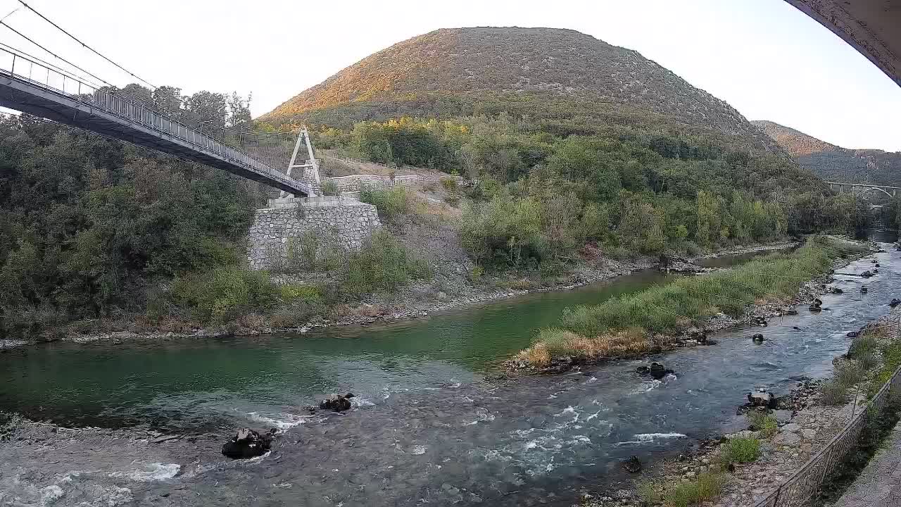 Soča River webcam at Solkan Kayak Center