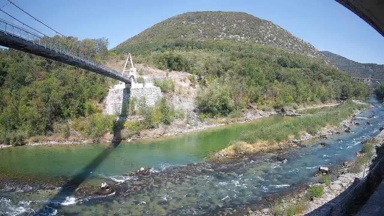 Reka Soča pri Solkanu Kajak Center
