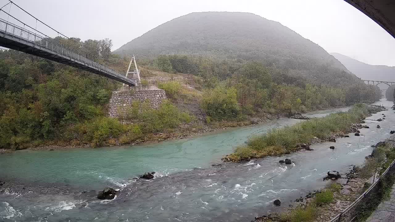 Reka Soča pri Solkanu Kajak Center