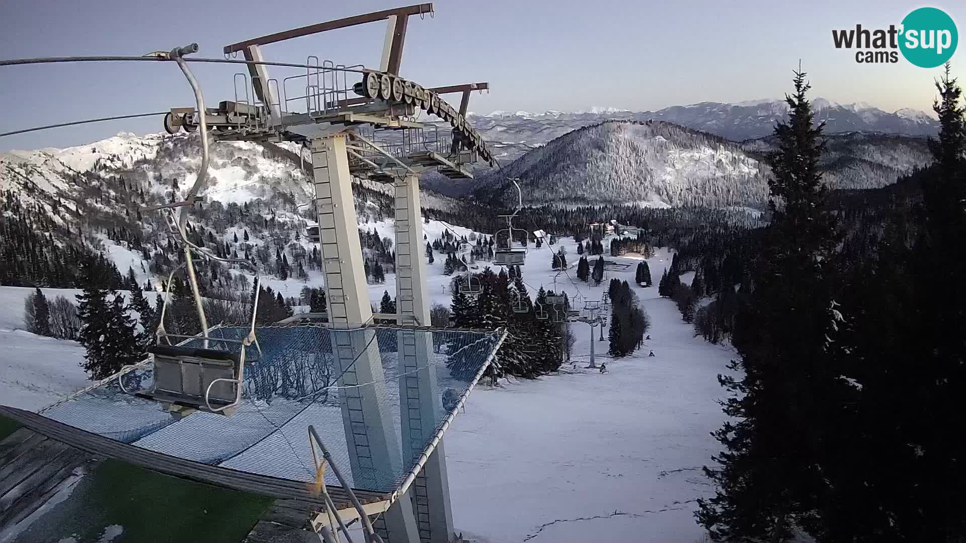 Livecam Sorica Ski resort – Soriška Planina – Vrh Lajnar