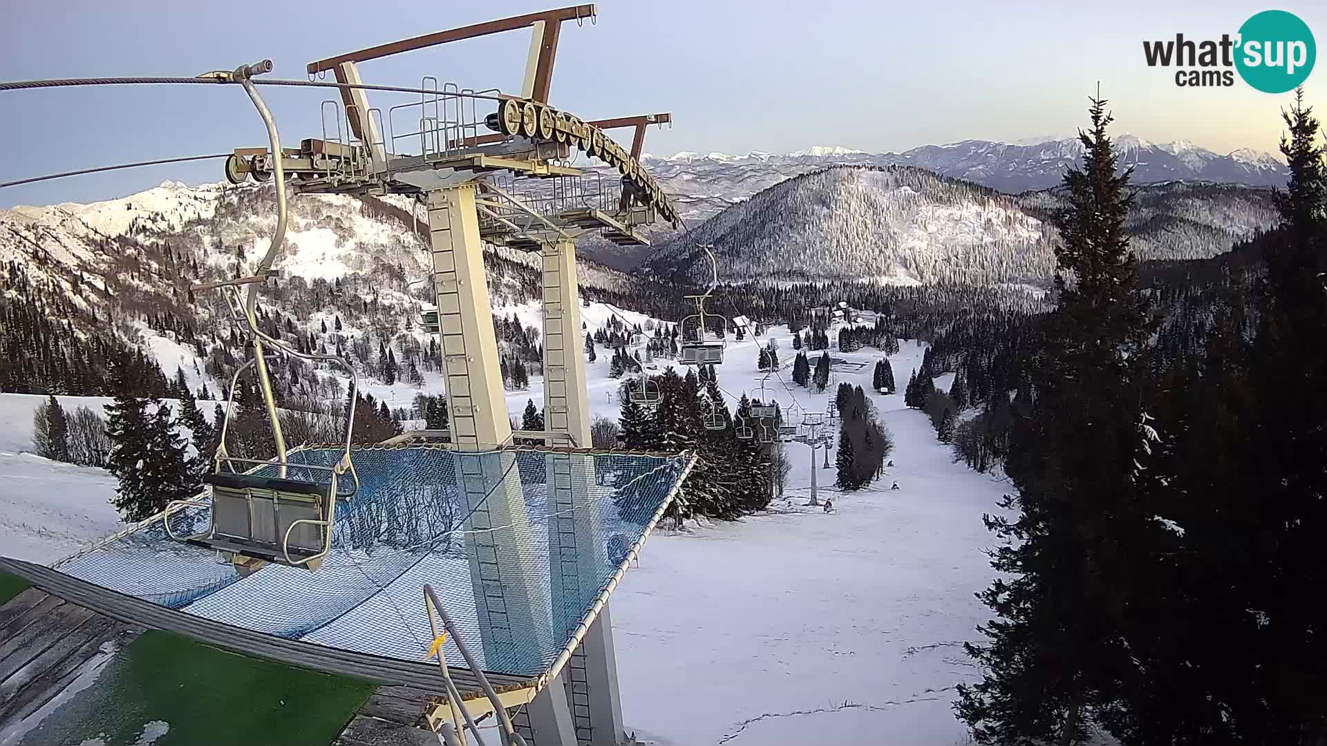 Livecam Sorica Ski resort – Soriška Planina – Vrh Lajnar