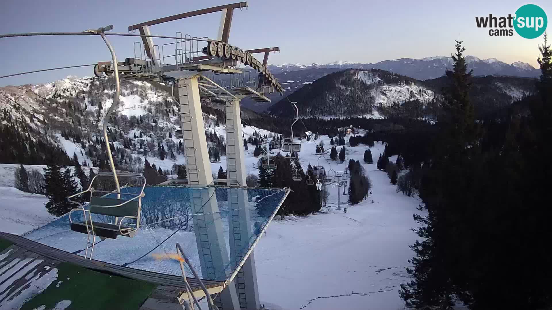 Livecam Sorica Ski resort – Soriška Planina – Vrh Lajnar