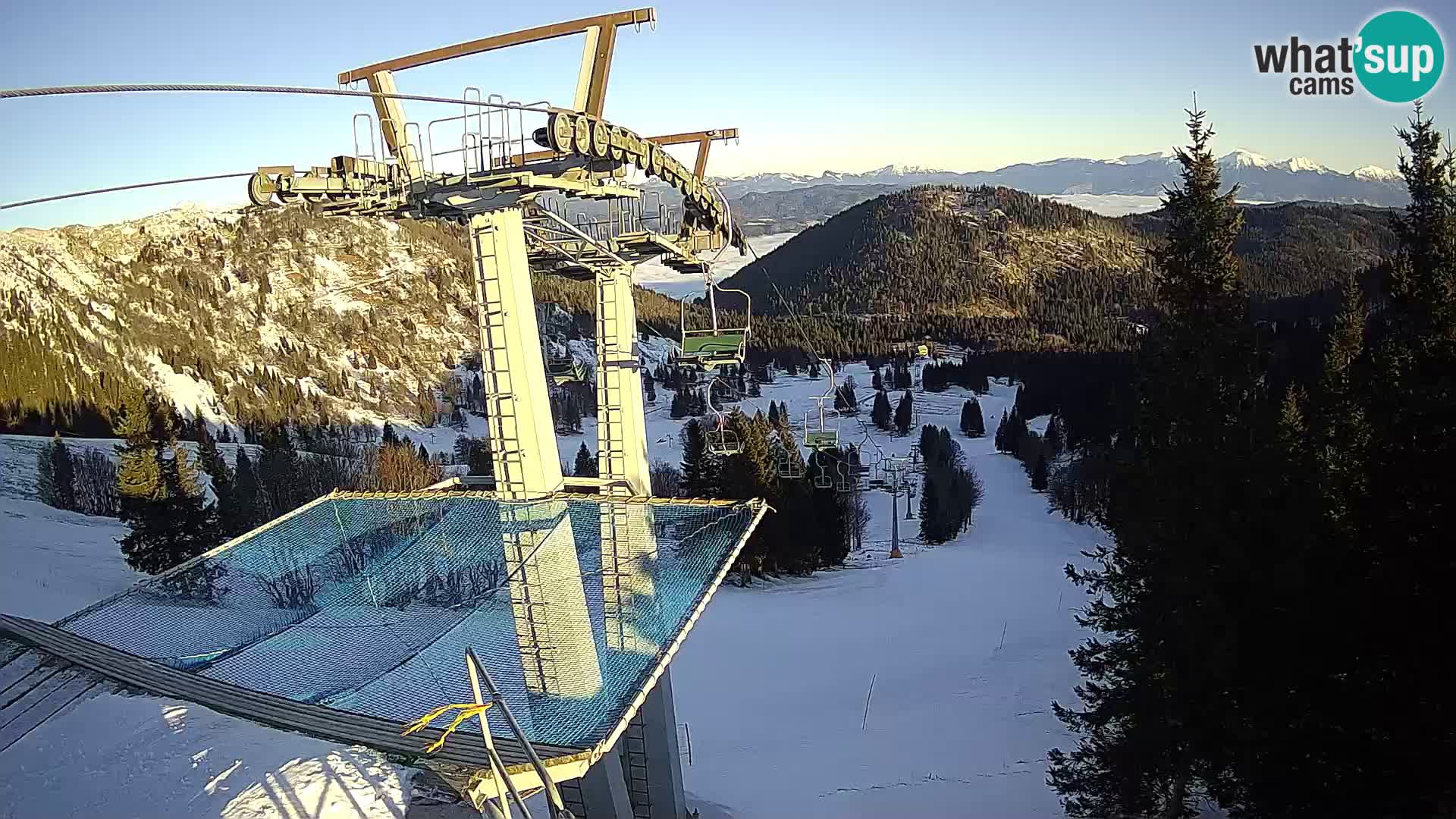 Livecam Sorica Ski resort – Soriška Planina – Vrh Lajnar