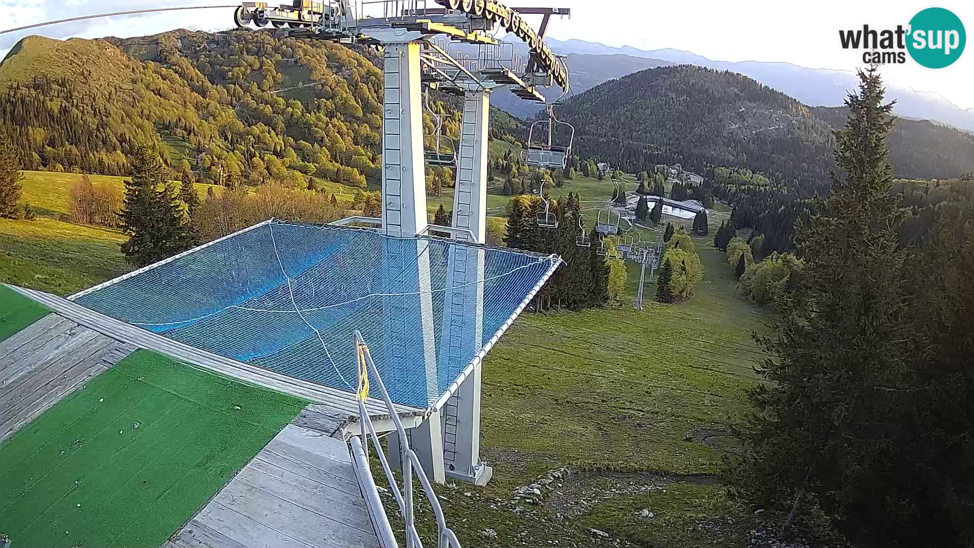 Web kamera Sorica Skijalište – Soriška Planina – Vrh Lajnar