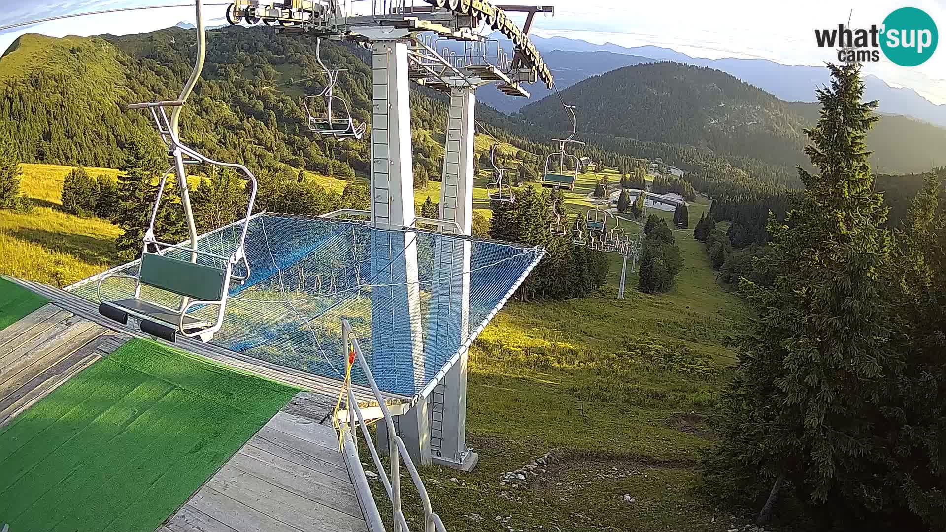 Web kamera Sorica Skijalište – Soriška Planina – Vrh Lajnar