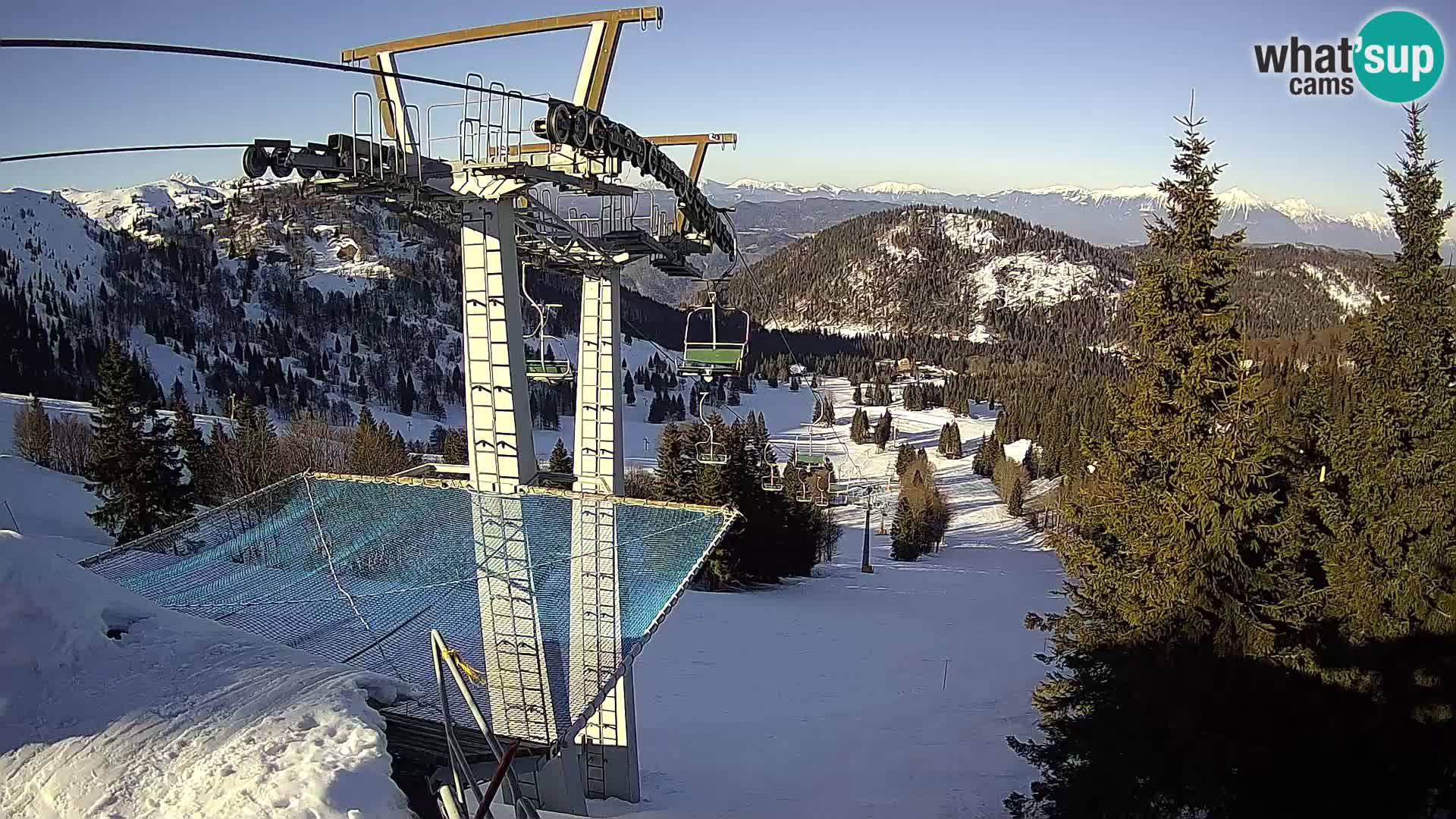 Web kamera Sorica Skijalište – Soriška Planina – Vrh Lajnar