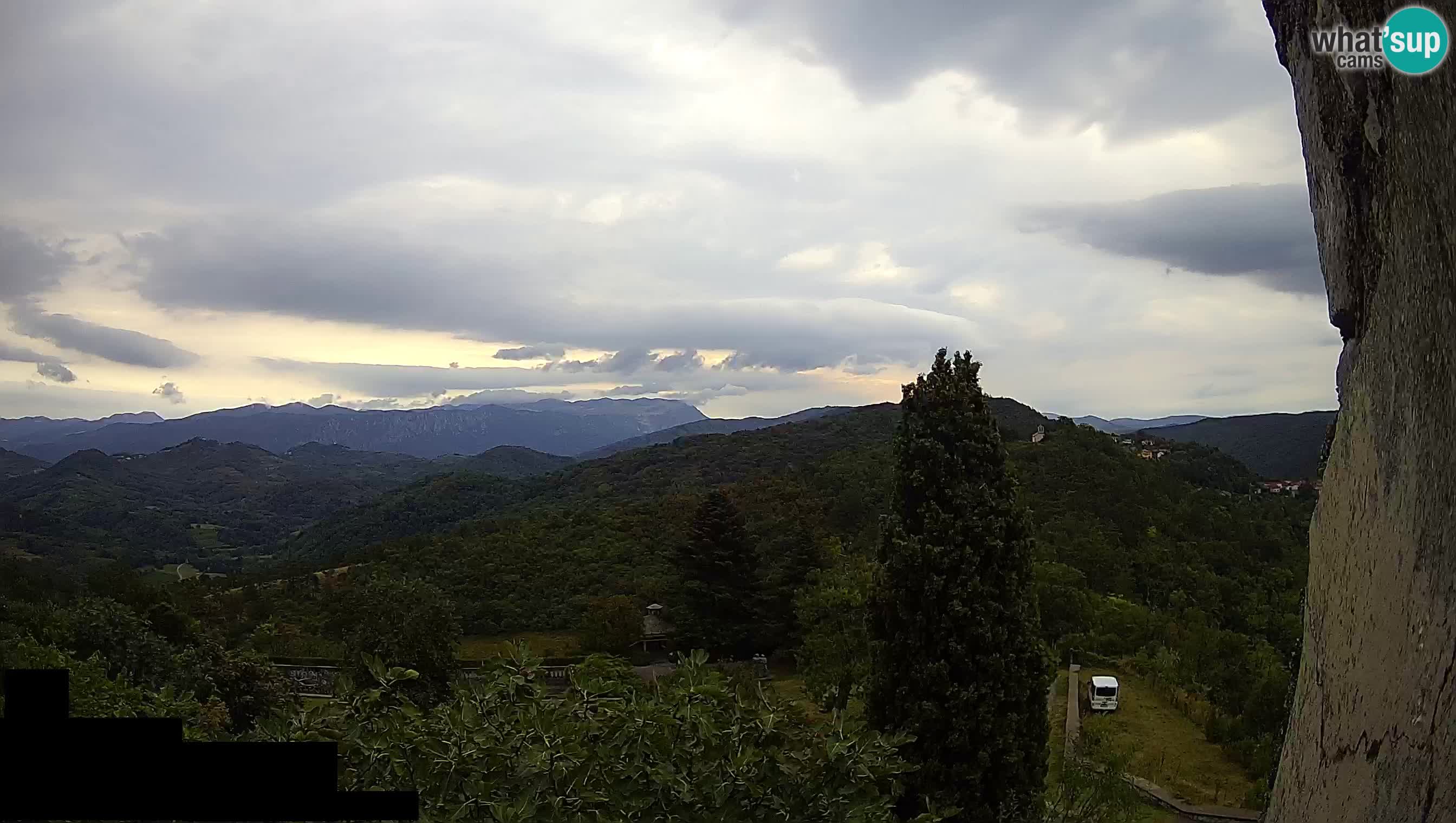 Livecam Štanjel – Jardin Ferrari – Slovénie webcam