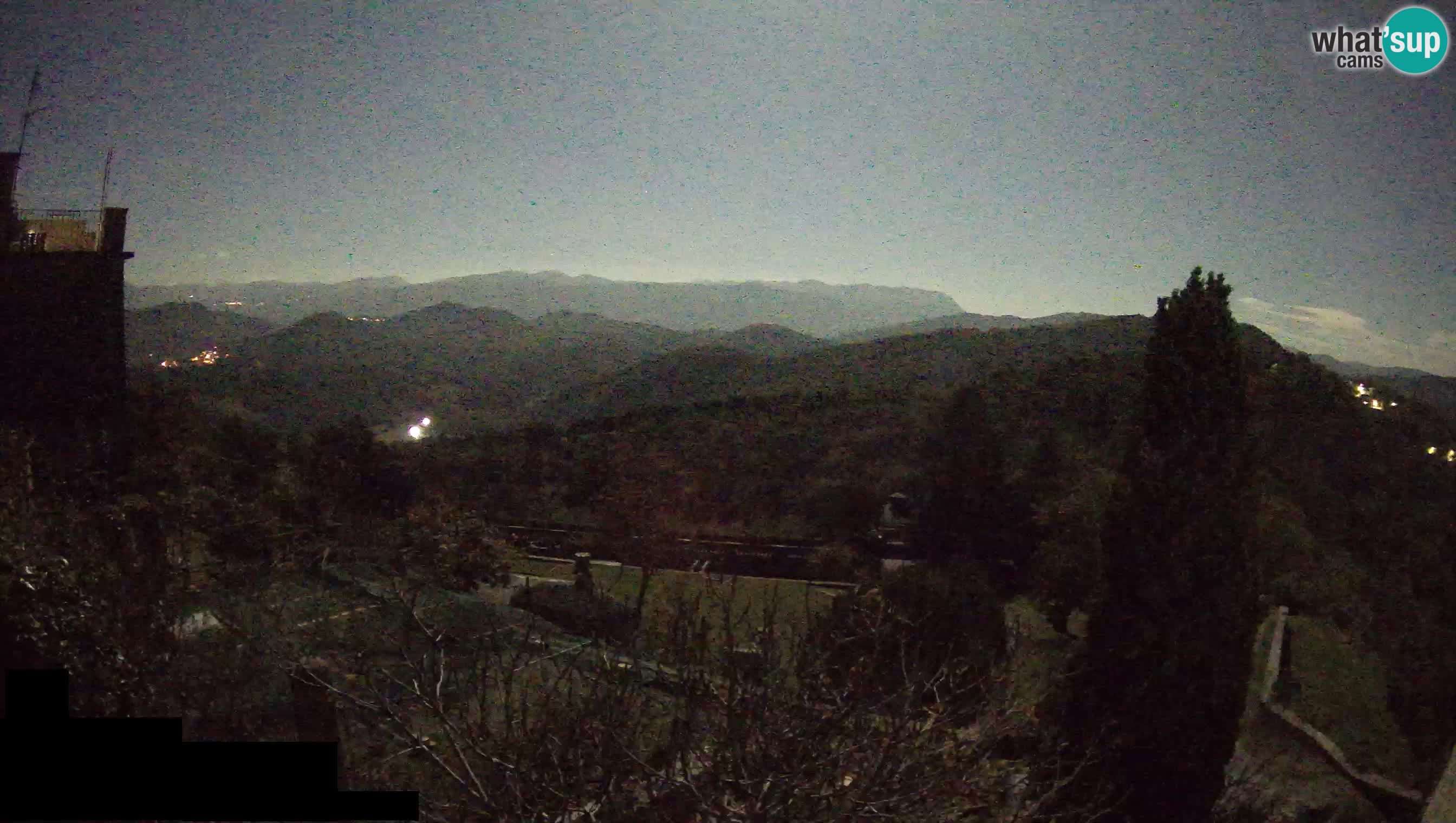 Webcam Štanjel –  Giardini Ferrari – Slovenia livecam