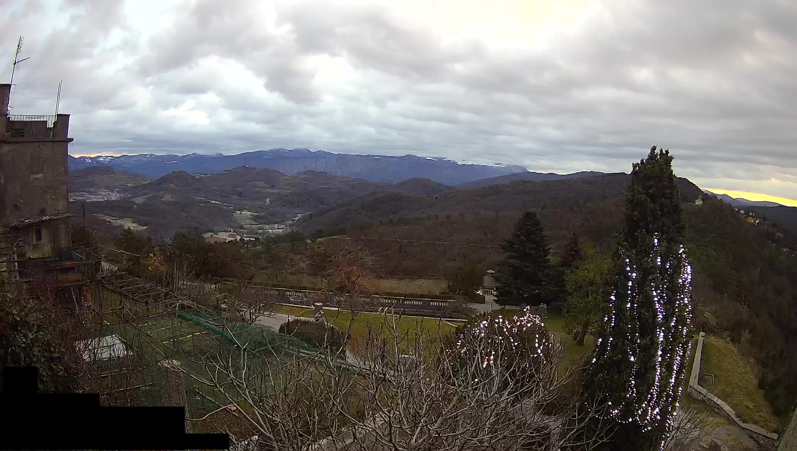 Webcam Štanjel –  Giardini Ferrari – Slovenia livecam