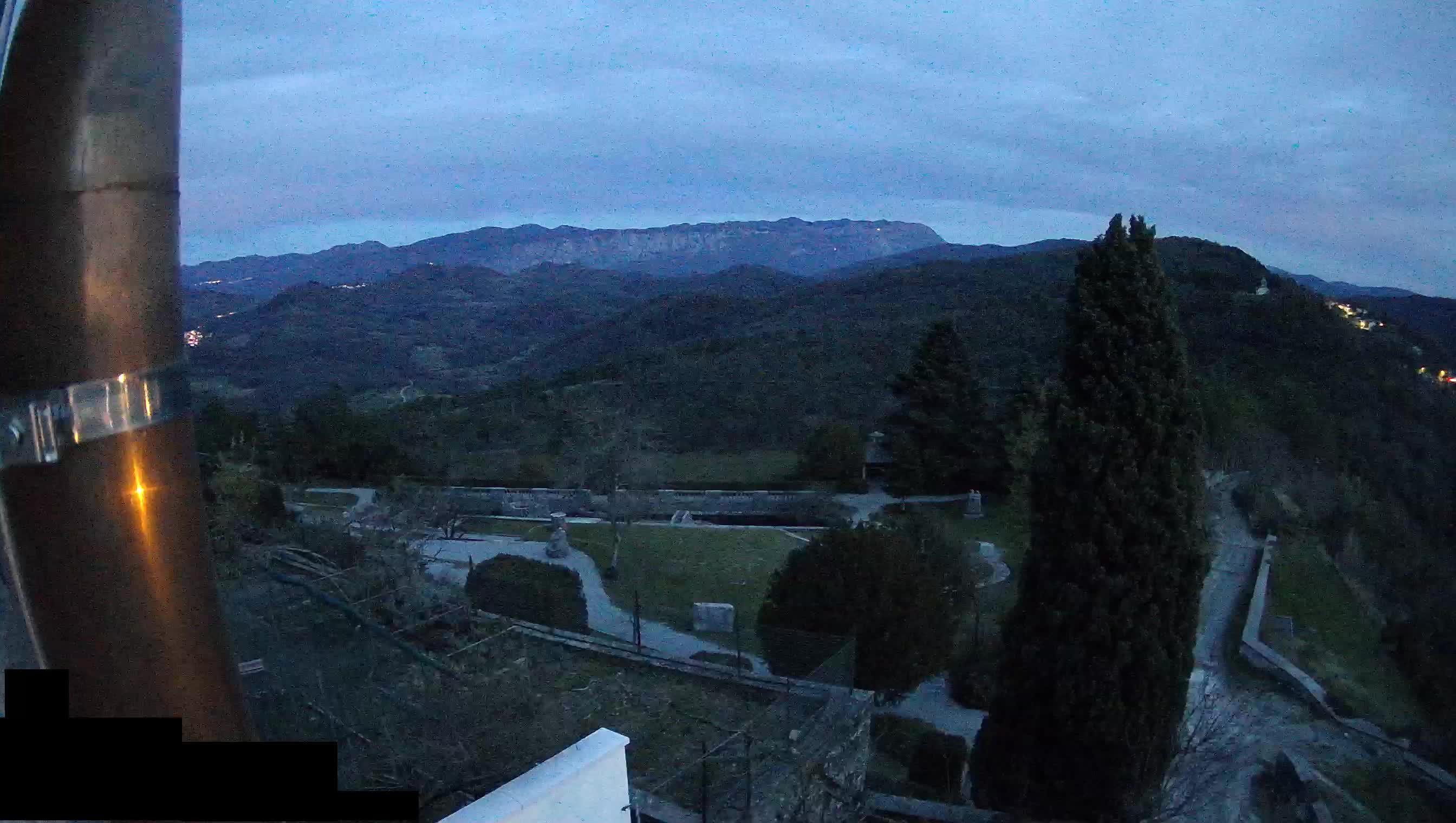 Live Webcam Štanjel –  Ferrari Garden – Slovenia livecam